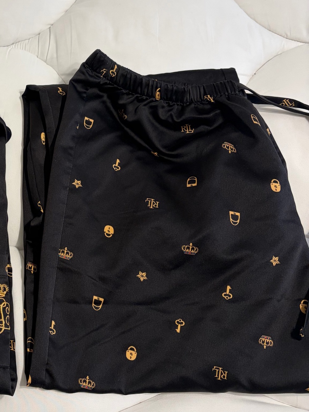 Ralph Lauren Black Satin pj set - Picture 2 of 2
